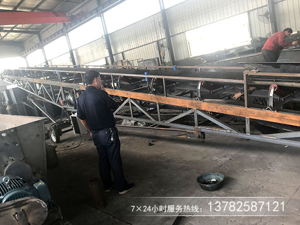 移动皮带机选择什么样的张紧装置好用！